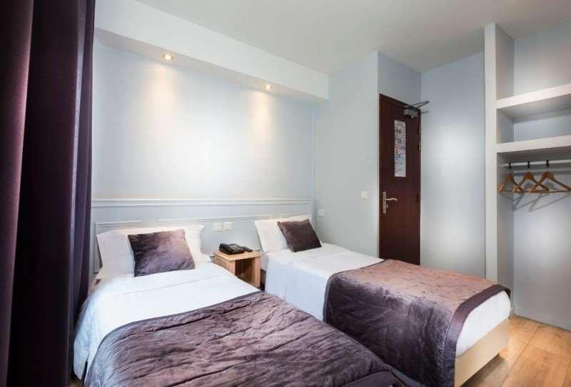 Hotel Du Bresil Paris Oda fotoğraf
